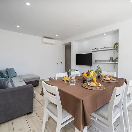 Sonho Da Rocha By Algest Apartment